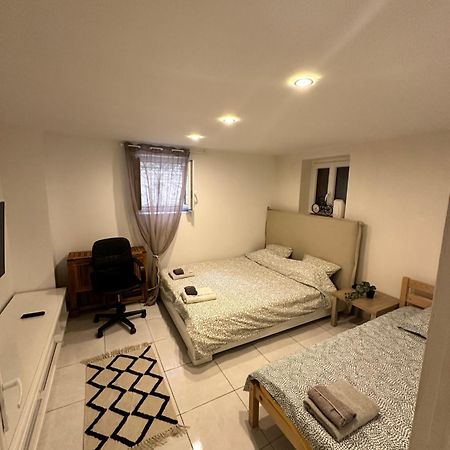 Jolie Appartement Nice Proche Mer Et Aeroport Une Chambre Plus Salon Avec Cuisine Kültér fotó
